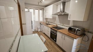 Piso en alquiler en Centro en Almería