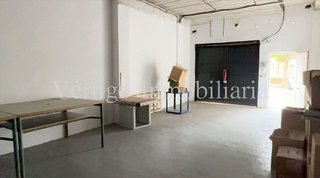 Local comercial en venta en La Hacienda - Nueva Andalucía en Dos Hermanas