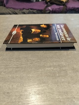 5x4 Las aventuras de un cadáver.