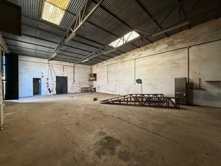 Nave industrial en venta en Pilas