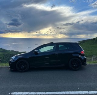 Volkswagen Golf GTI 2.0