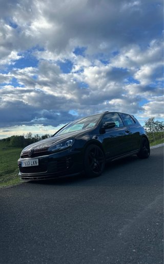Volkswagen Golf GTI 2.0