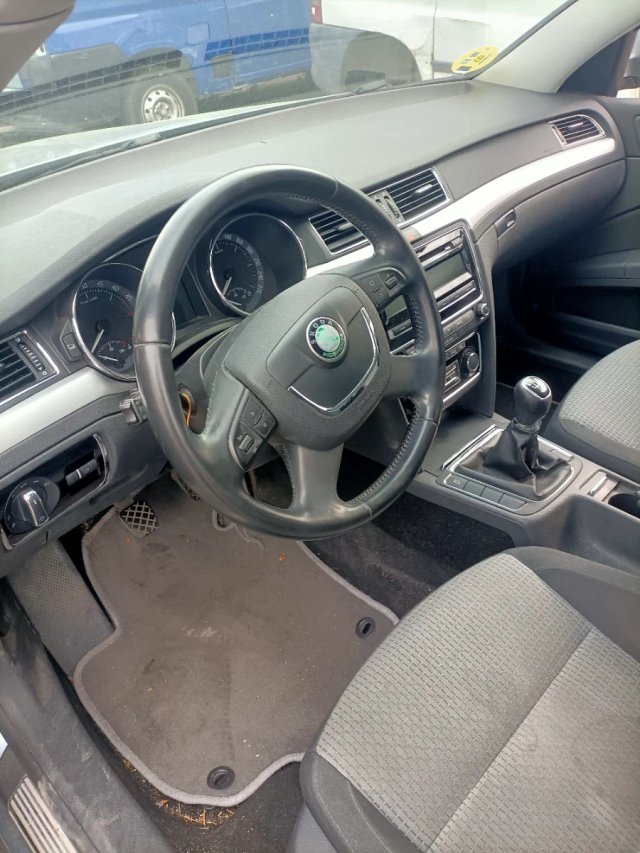 Despiece Skoda Superb (2014)