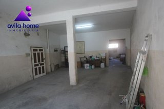 Local comercial en alquiler en San Antonio en Ávila