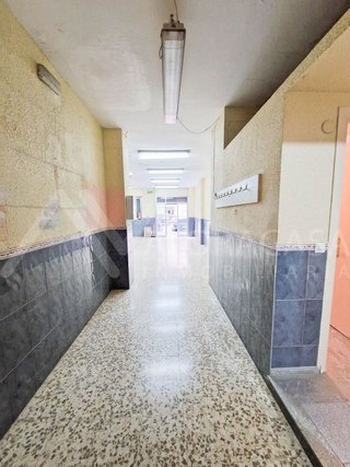 Local comercial en alquiler en Parque Ayala - Jardín de la Abadía - Huelín en Málaga