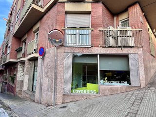 Oficina en venta en La Salut en Barcelona