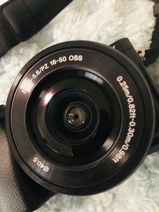 Sony Alpha 6000 Cámara - Como Nueva