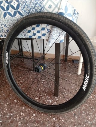 Ruedas Gravel Mavic
