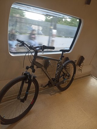 Bicicleta Rockrider gris