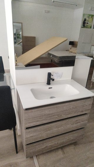 Mueble de baño madera