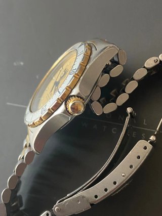 TAG Heuer 2000 Professional Reloj Dorado/Plateado