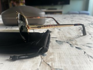 Gafas de Sol Guess Aviador Doradas