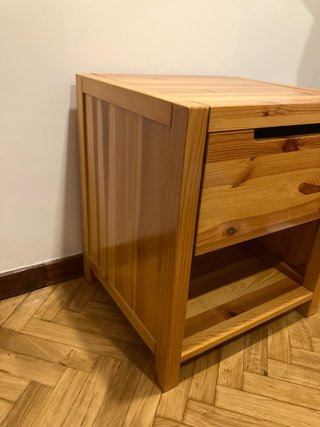 Mesilla de noche de madera/pino