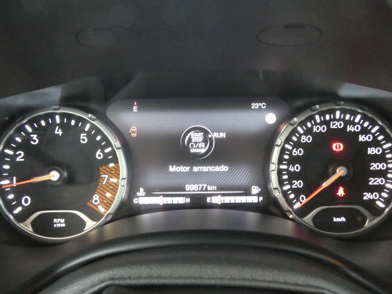 Jeep Renegade 2021, foto 17