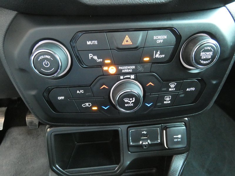 Jeep Renegade 2021, foto 19