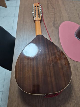 Laúd antiguo Alhambra 1979