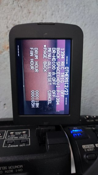 Cámara JVC GY-HD110 HDV