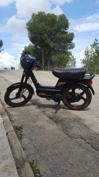 Vespino NLX Negra