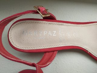 Sandalias Marypaz rojas tacón verano