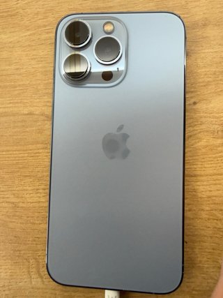 iPhone 13 Pro Apple