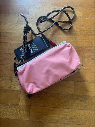 Bottle Bag Topologie x Aigle 1853 con tracolla