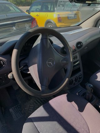 Mercedes-Benz Clase A 2002 AVERIADO