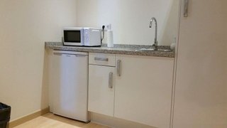Oficina en alquiler en Sector Sur  - La Palmera - Reina Mercedes en Sevilla