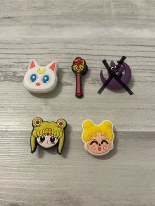 Pines/Jibbitz/Charms Sailor Moon para Crocs