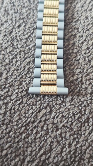 Pulsera de reloj nueva oro y plata
