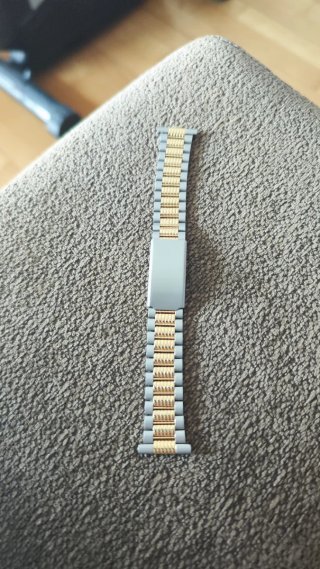 Pulsera de reloj nueva oro y plata