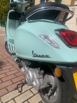 Vespa 50 CC Scooter 2024.
