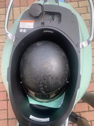 Vespa 50 CC Scooter 2024.