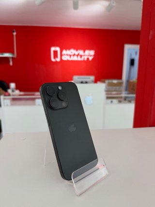 iPhone 15 Pro 256GB - Exposición - Como nuevo