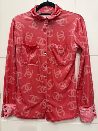 Camisa rosa Chanel CC