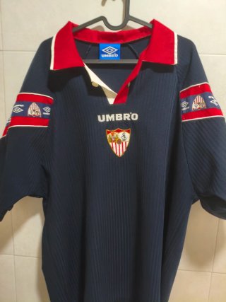 Camiseta Sevilla FC Umbro Talla XL.