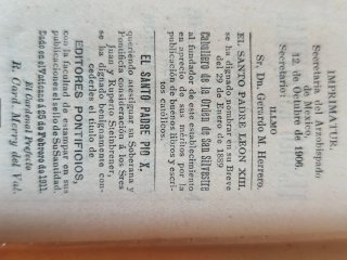 Misal antiguo de 1906 con caja y lomos de Piel.