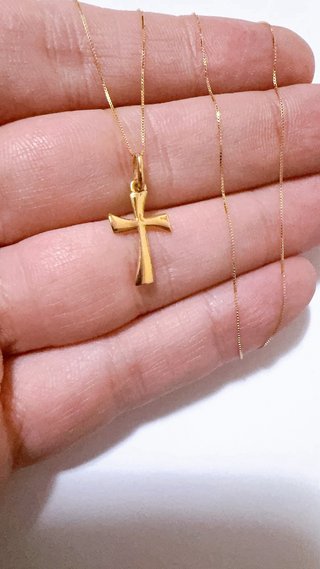 Collana con croce moderna in oro 18kt 750