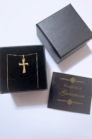 Collana con croce moderna in oro 18kt 750