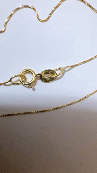 Collana con croce moderna in oro 18kt 750