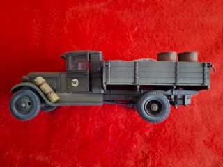 Camión Zis escala 1/35