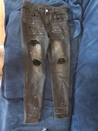 Pantalones vaqueros desgastados