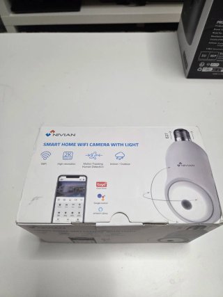Cámara Vigilancia WiFi NIVIAN Tipo Bombilla