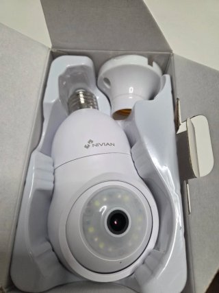 Cámara Vigilancia WiFi NIVIAN Tipo Bombilla