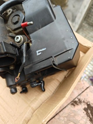 Pompa Lucas Mercedes w 202 6040700201  ER0053