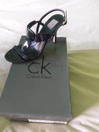 Sandalias Tacón Calvin Klein Negras