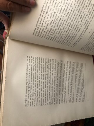 Libro Monasterios Medievales de la Provincia de Va