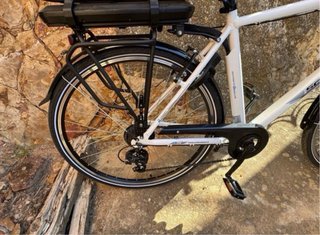 Bicicleta Eléctrica Blanca Retro Vintage 28 “