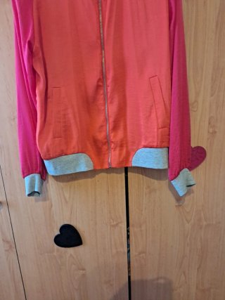 Chaqueta Stradivarius Bomber Naranja y Rosa Talla