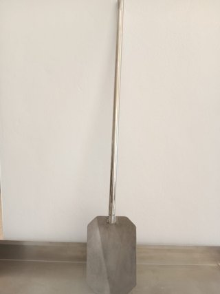 Lira de corte de cuajo y pala.
