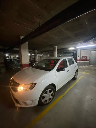 Dacia Sandero 2015